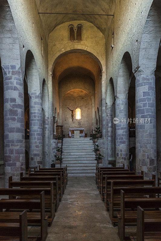 圣费利斯修道院，建于12世纪早期的一个偏僻的地方(Giano dell’Umbria，翁布里亚，意大利)